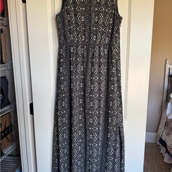 Madewell Sleeveless Maxi Dress - Black and Tan - Picture 5 of 6